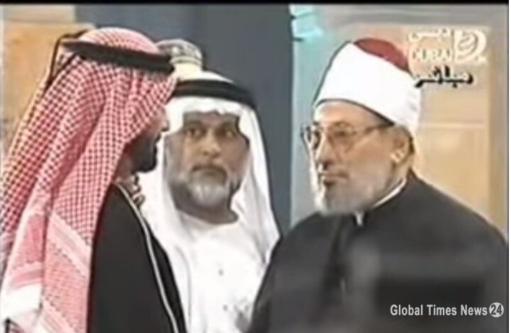 شاهد.. تداول فيديو سابق لحاكم دبي مع القرضاوي
