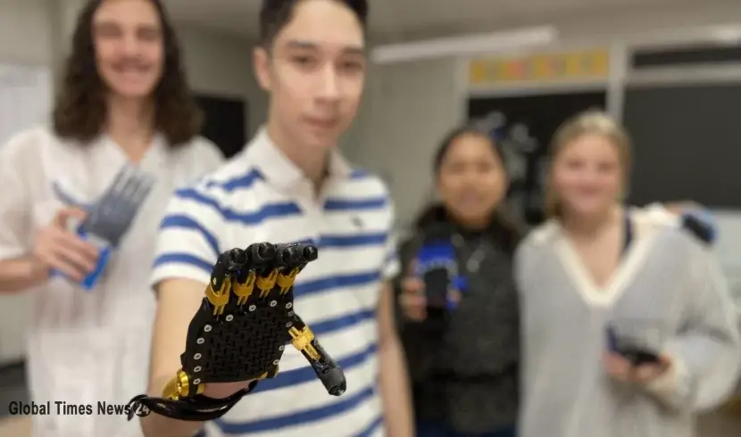 Tennessee students create robotic hand to help classmate