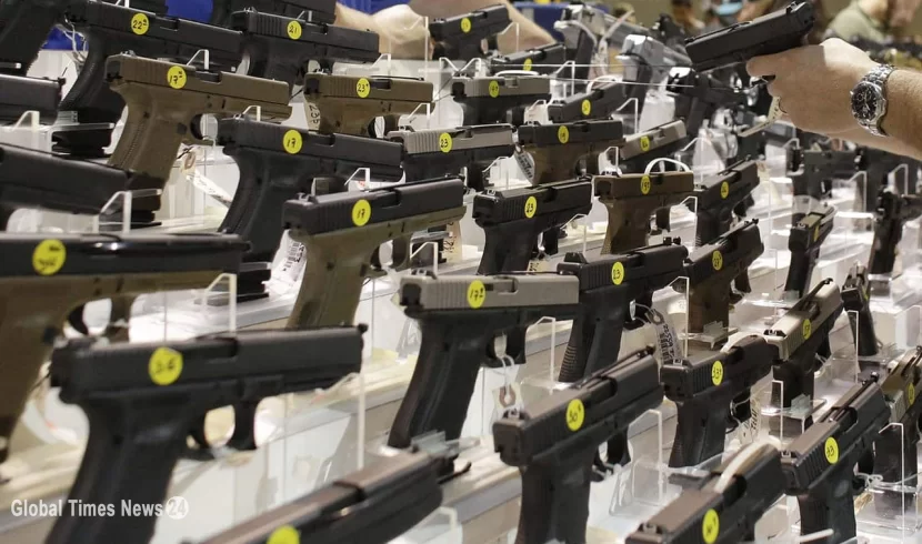 Украина может принять закон о свободном ношении пистолетов