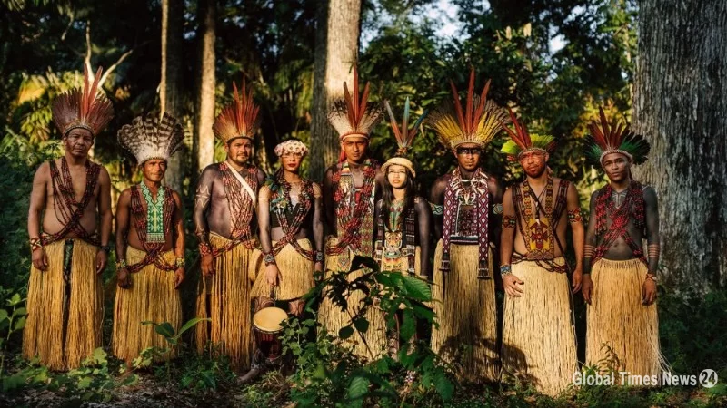 مقامی حامیوں نے کارٹئیر کے ایمیزون قبیلے کی تصاویر کے استعمال کی مذمت کی